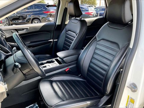 Used 2022 Ford Edge SEL w/ Convenience Package AWD/4WD image 7