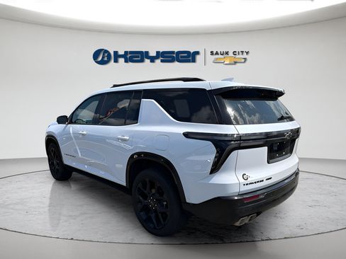 Used 2026 Chevrolet Traverse RS AWD/4WD image 5