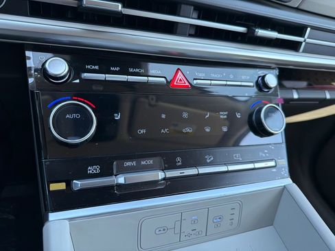 New 2026 Hyundai Santa Fe SEL FWD image 23