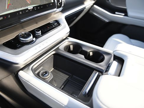 New 2026 Ford Expedition Max Platinum w/ Driver's Package image 29