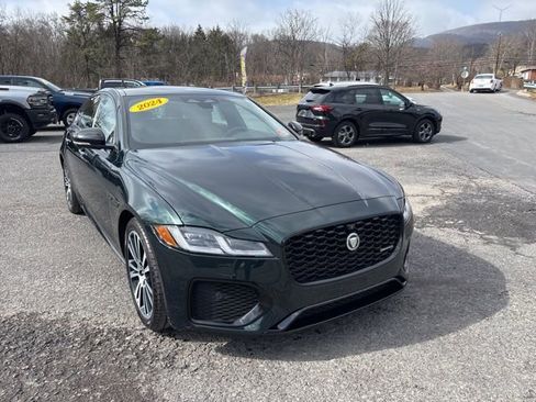 Used 2024 Jaguar XF R-Dynamic SE image 6