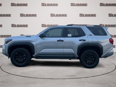 New 2025 Toyota 4Runner TRD Off-Road Premium image 2