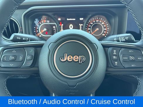 New 2026 Jeep Gladiator Rubicon w/ Steel Power Dome Hood Package AWD/4WD image 19