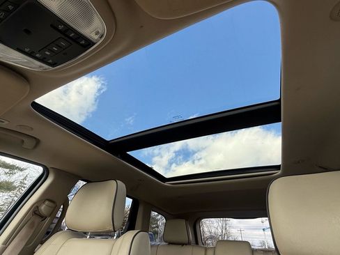 Used 2018 Jeep Grand Cherokee Overland image 43