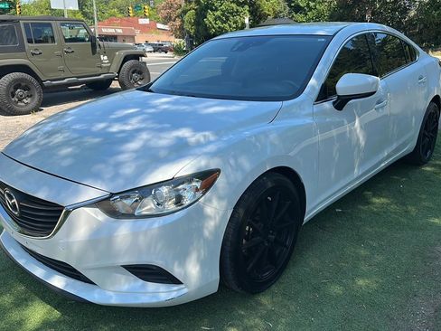 Used 2017 MAZDA MAZDA6 Touring FWD image 3
