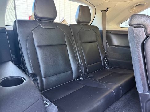 Used 2017 Acura MDX FWD w/ Technology Package image 16