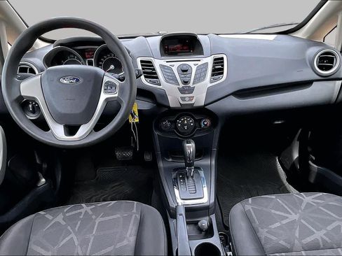 Used 2011 Ford Fiesta SE w/ 202A Rapid Spec Order Code FWD image 12