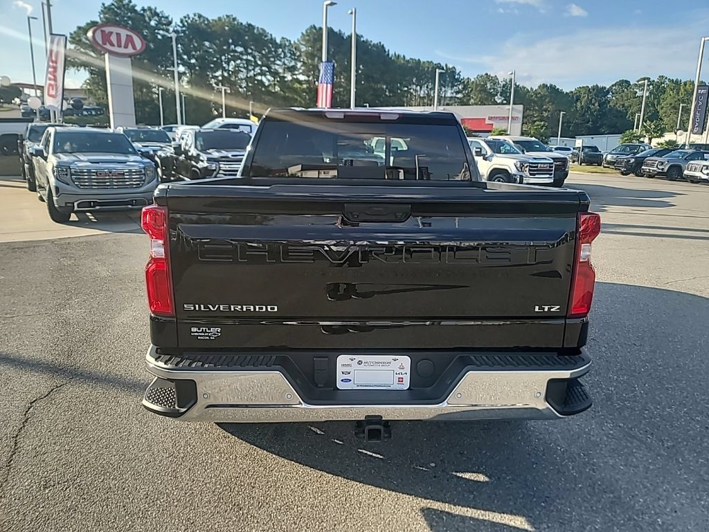 Used 2026 Chevrolet Silverado 1500 LTZ w/ LTZ Premium Package RWD image 6