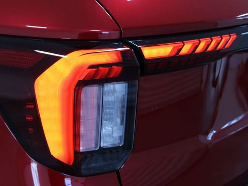 New 2026 Ford Explorer ST-Line w/ ST-Line Street Pack image 59