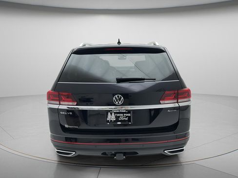 Used 2023 Volkswagen Atlas SEL AWD/4WD image 6