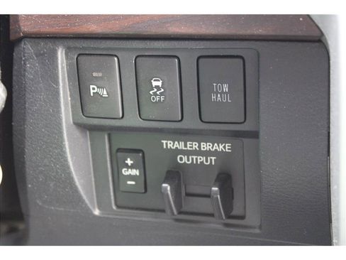 Used 2019 Toyota Tundra Limited image 22