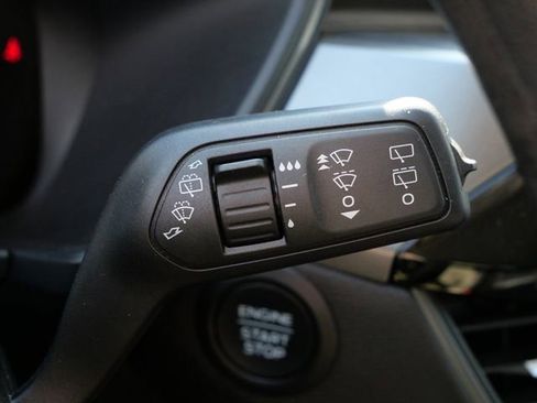 Used 2025 Ford Escape Active AWD/4WD image 24