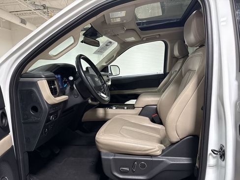 Used 2024 Ford Expedition Max Limited AWD/4WD image 21