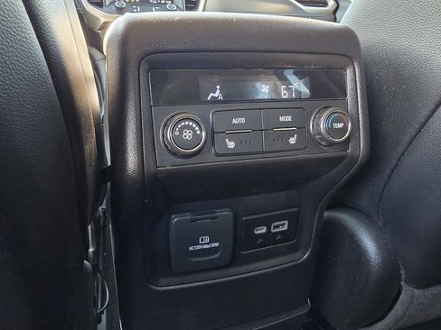 Used 2023 GMC Acadia Denali w/ Trailering Package image 27