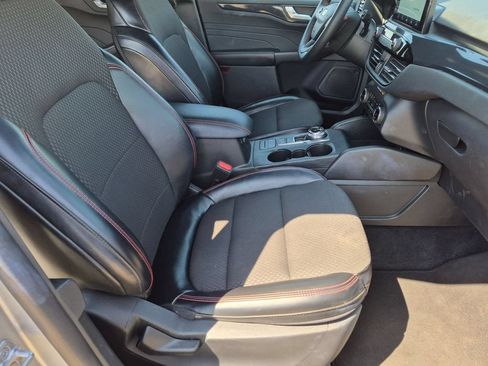 Used 2024 Ford Escape ST-Line FWD image 28