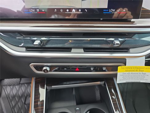 New 2026 BMW X5 xDrive40i w/ Climate Comfort Package AWD/4WD image 29