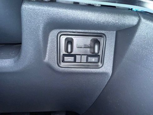 Used 2027 Ford Expedition Tremor w/ Driver's Package AWD/4WD image 23
