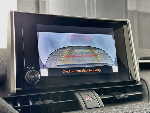 Used 2025 Toyota RAV4 LE FWD image 23