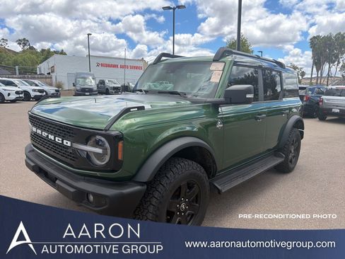 Used 2025 Ford Bronco Outer Banks AWD/4WD image 1