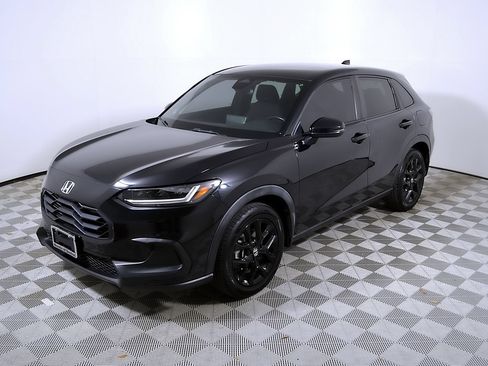 Used 2024 Honda HR-V Sport image 4