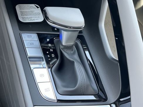 New 2026 Hyundai Elantra SEL Sport Premium FWD image 15