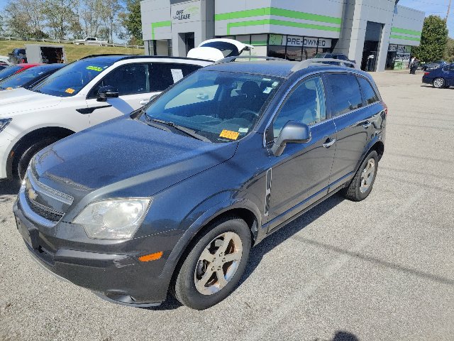 Used 2013 Chevrolet Captiva Sport LT FWD image 4