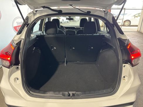 Used 2024 Nissan Kicks S FWD image 21