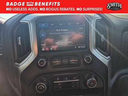 Used 2020 Chevrolet Silverado 1500 LT AWD/4WD image 23