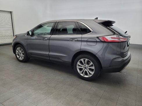 Used 2024 Ford Edge Titanium image 3