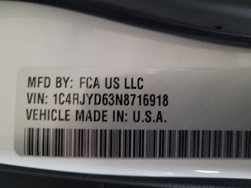 Used 2022 Jeep Grand Cherokee Overland w/ Luxury Tech Group IV image 33