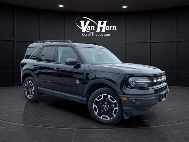 Used 2023 Ford Bronco Sport Outer Banks AWD/4WD image 1