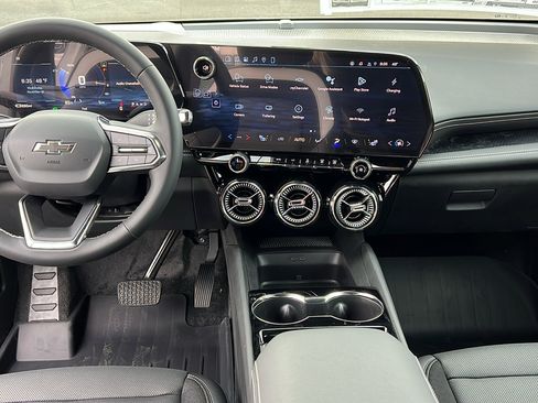 New 2026 Chevrolet Blazer EV LT AWD/4WD image 15