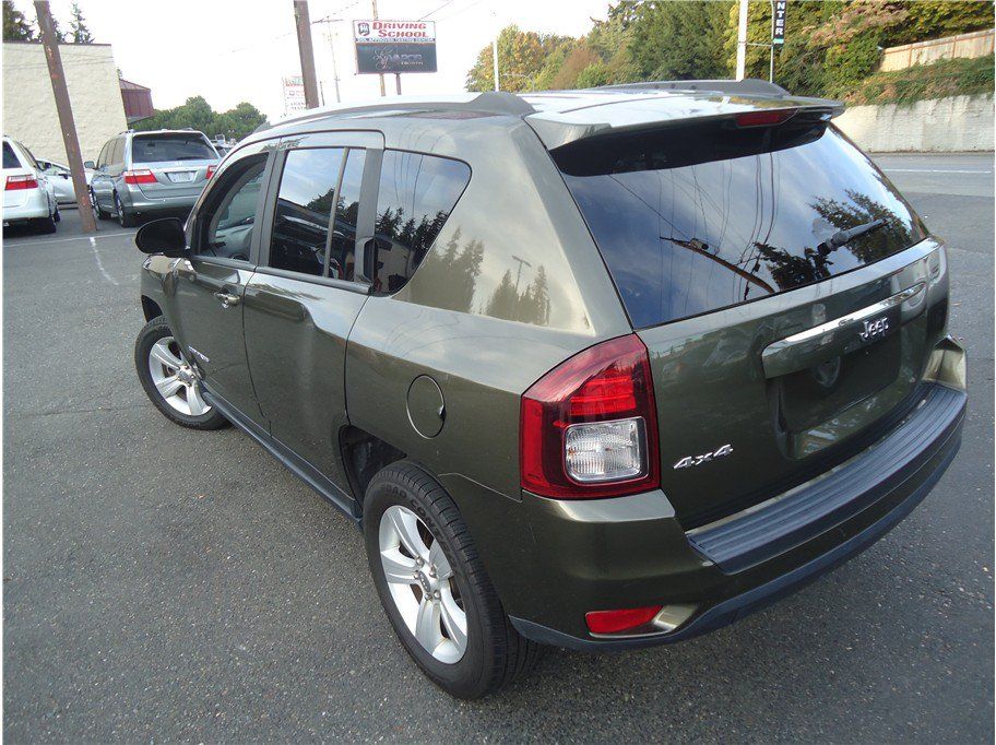 Used 2015 Jeep Compass Sport w/ Power Value Group AWD/4WD image 8