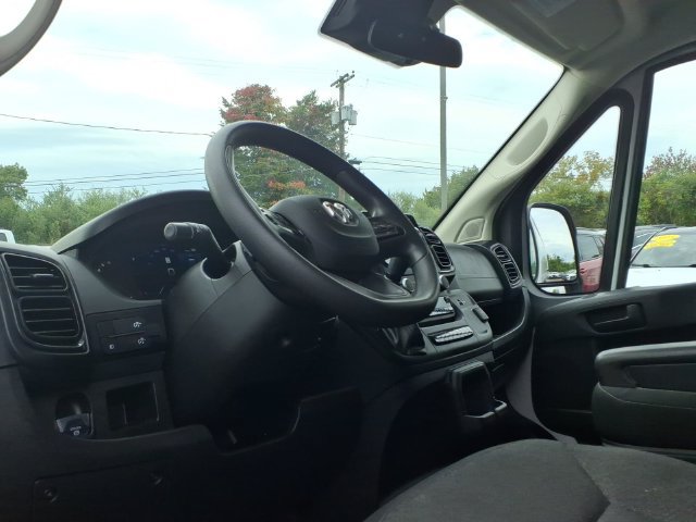 Used 2025 RAM ProMaster 2500 w/ U-Haul Equipment Group FWD image 19