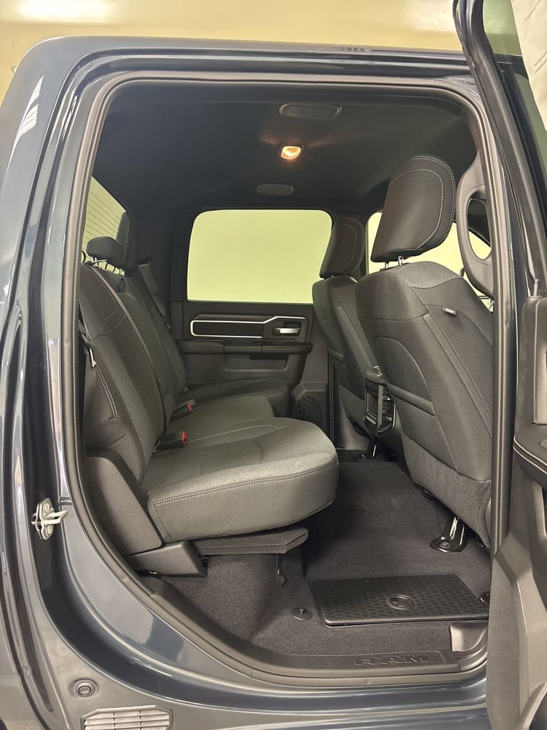 New 2026 RAM 2500 Big Horn AWD/4WD image 28