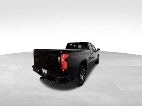Used 2019 Chevrolet Silverado 1500 Custom Trail Boss w/ Custom Convenience Package AWD/4WD image 7