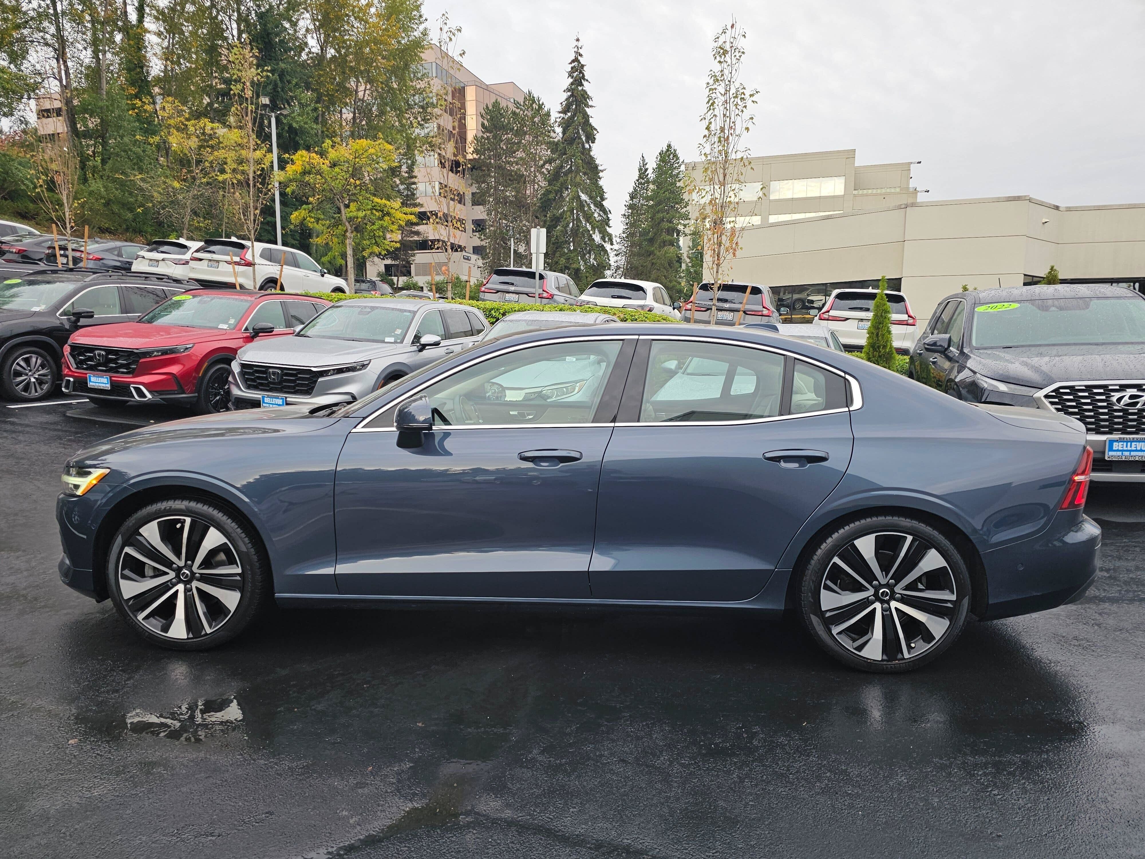 Used 2023 Volvo S60 B5 Ultimate w/ Climate Package AWD/4WD image 4
