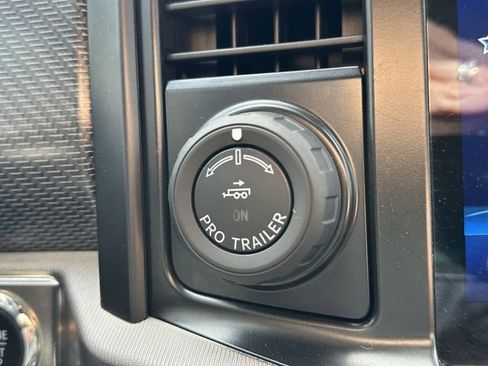 Used 2023 Ford F150 Raptor w/ Raptor Carbon Fiber Package AWD/4WD image 19