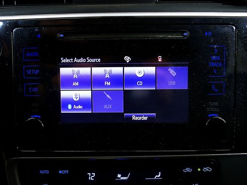 Used 2019 Toyota Corolla SE image 24