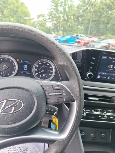Used 2023 Hyundai Sonata SE FWD image 12