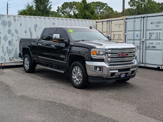 Used 2015 GMC Sierra 2500 SLT w/ Duramax Plus Package AWD/4WD video 3