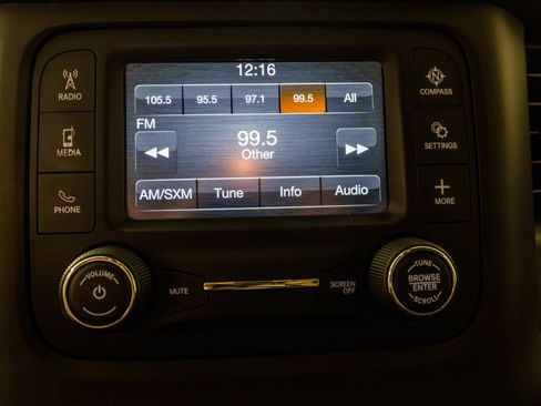 Used 2019 RAM 1500 Tradesman AWD/4WD image 18