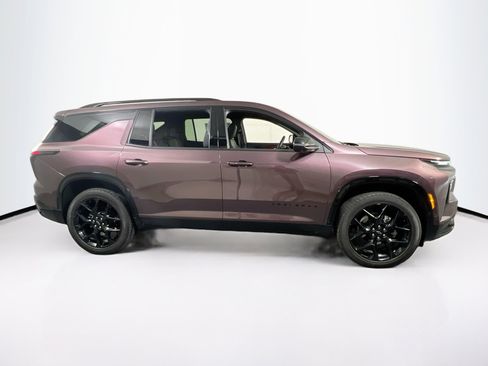 Used 2024 Chevrolet Traverse RS w/ LPO, Floor Liner Package image 4