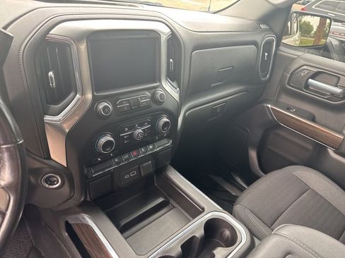 Used 2021 Chevrolet Silverado 1500 RST w/ Bed Protection Package AWD/4WD image 8