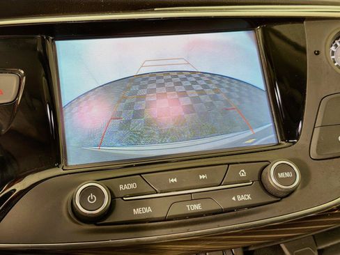 Used 2019 Buick Envision Essence AWD/4WD image 20