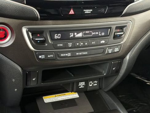 Used 2023 Honda Passport TrailSport image 25