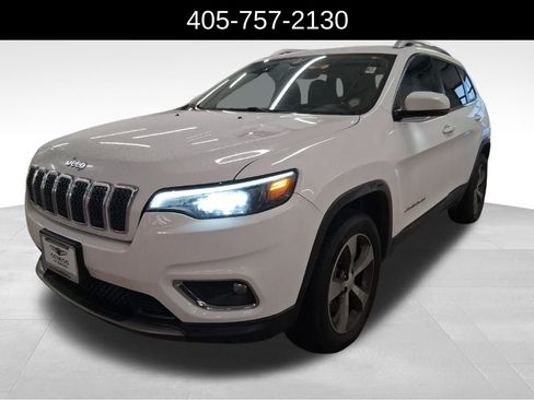 Used 2019 Jeep Cherokee Limited image 1
