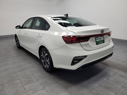 Used 2019 Kia Forte LXS FWD image 5