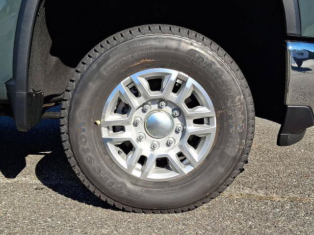 New 2026 Chevrolet Silverado 2500 LT w/ Convenience Package AWD/4WD image 5