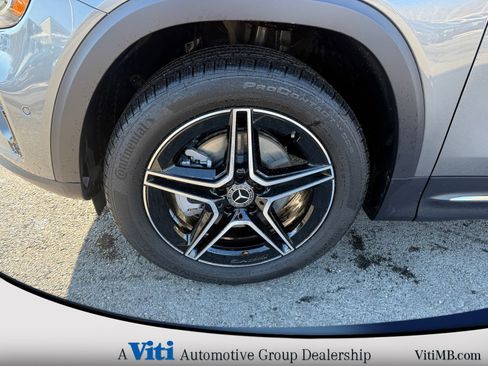Used 2026 Mercedes-Benz GLB 250 4MATIC image 12
